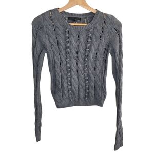 Kaisley Dark Gray Cropped Bobble Cable Knit Sweater Size Small Y2K Style